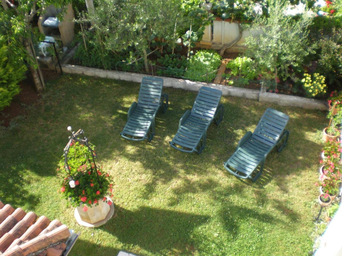 Apartment Sunny Garden Poreč Exterior foto